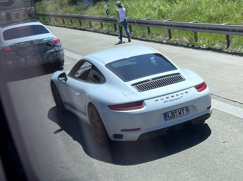 Porsche 911 Carrera T spotted in Göppingen