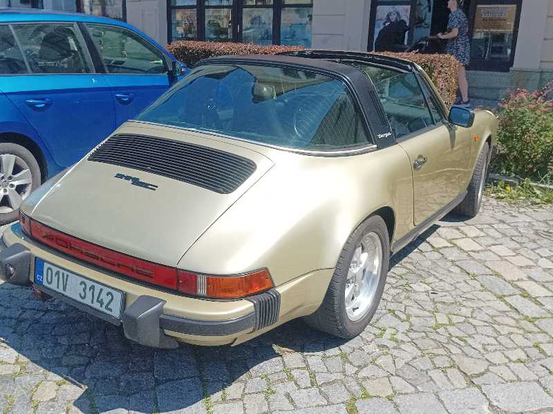 Porsche 911 Targa spotted in Rychnov nad Kněžnou