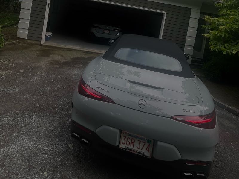 Mercedes-Benz SL63 AMG spotted in Fall River