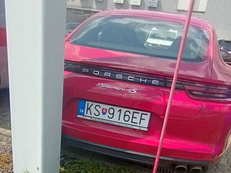 Porsche Panamera 4S spotted in Košice