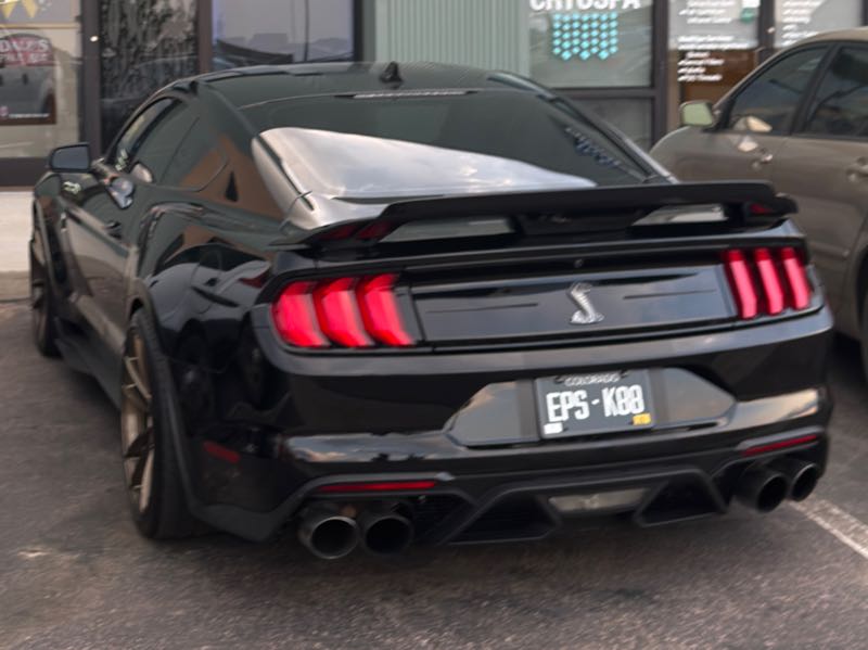 Ford Mustang Shelby GT500 (2020) spotted in Howard, United States