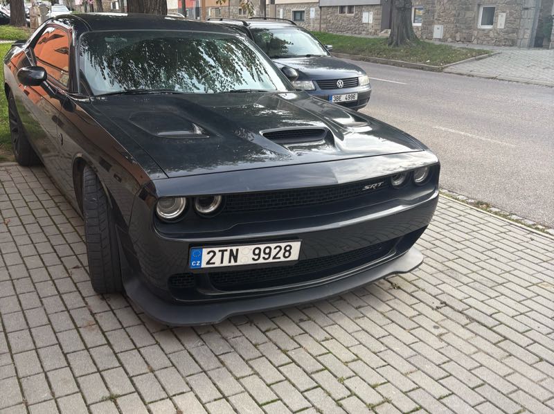Dodge Challenger SRT spotted in Znojmo