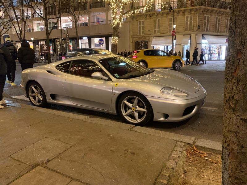 Ferrari F355 (1994) spotted in Paris, France