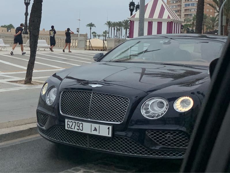 Bentley Continental GT spotted in Cadiz
