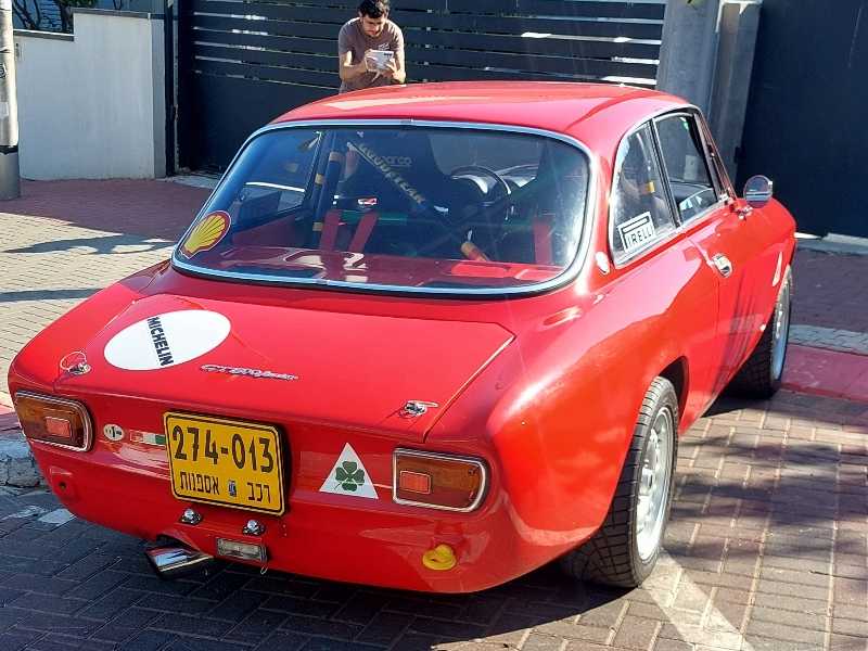 Alfa Romeo GTV spotted in Tel Aviv