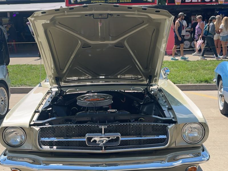 Ford Mustang spotted in Des Moines