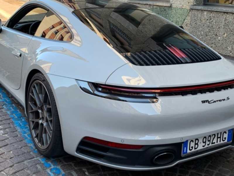Porsche 911 Carrera S spotted in Busto Arsizio