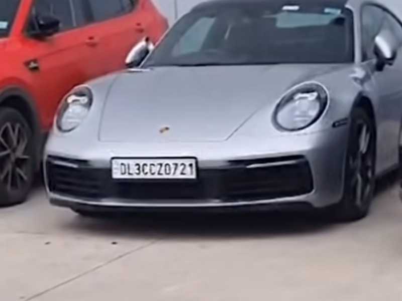 Porsche 911 spotted in Eklahra