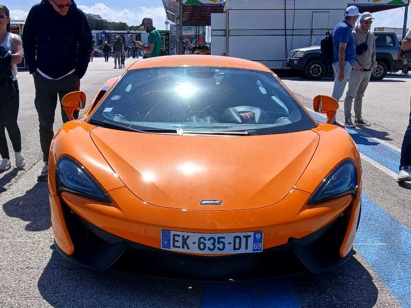 McLaren 570S spotted in Apt