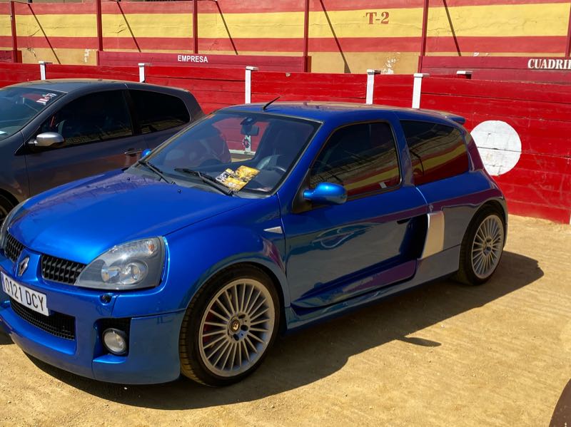 Renault Clio V6 spotted in Motril