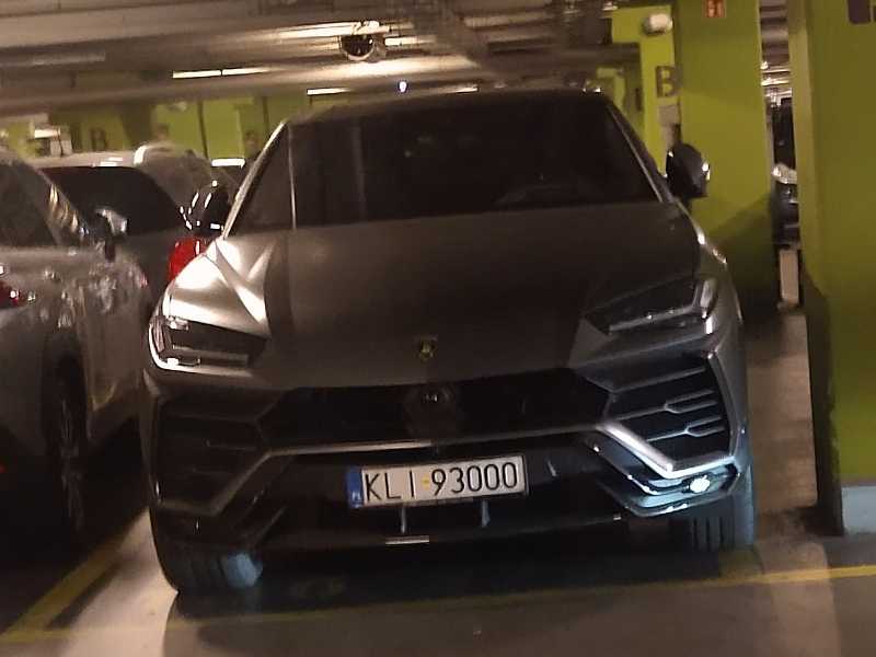 Lamborghini Urus spotted in Częstochowa