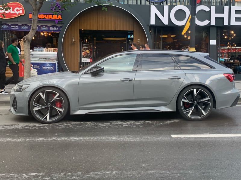 Audi RS6 Avant spotted in Sivas
