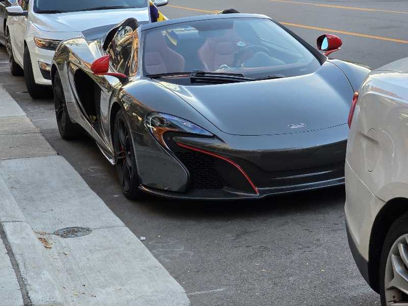 McLaren 675LT spotted in Ann Arbor