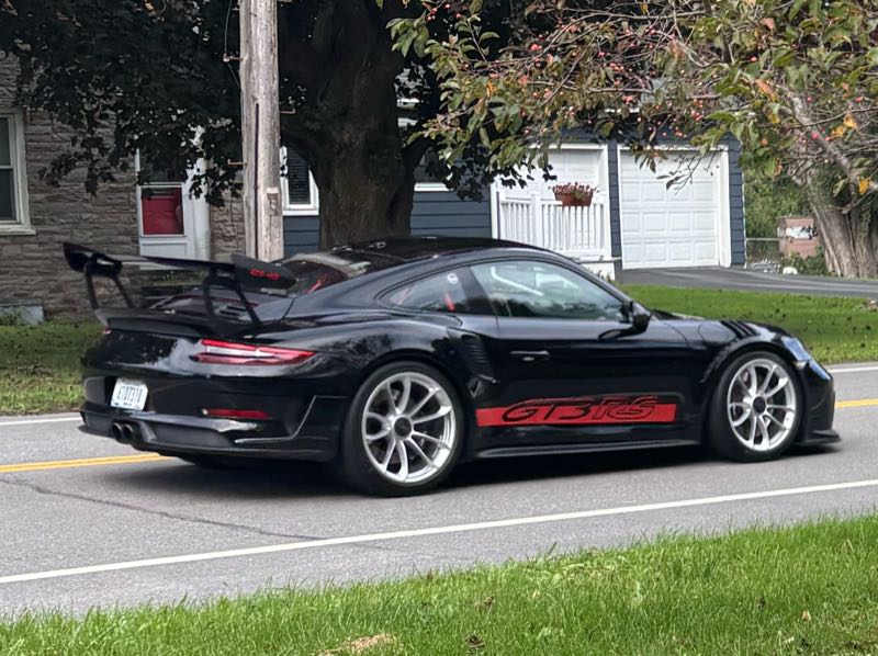 Porsche 911 GT3 RS spotted in Utica