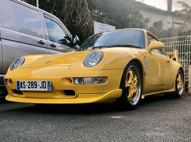 Porsche 993 Turbo spotted in Anglet