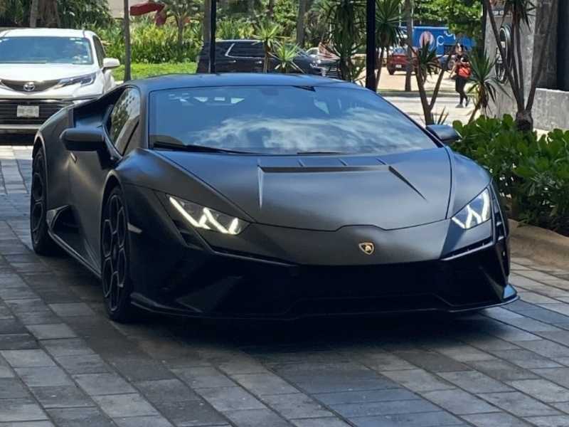 Lamborghini Huracán spotted in Cancún
