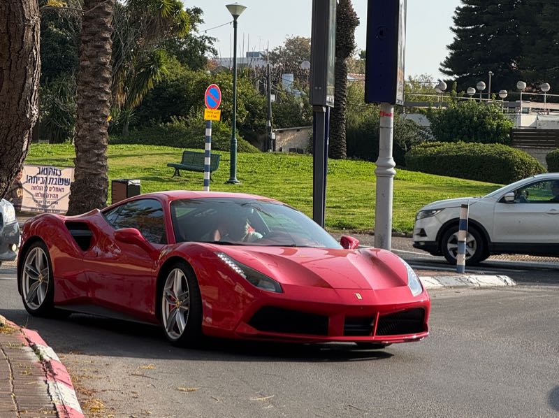 Ferrari 488 GTB spotted in Petaẖ Tiqva