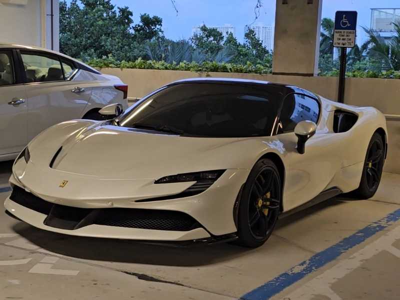 Ferrari SF90 Stradale spotted in Hollywood
