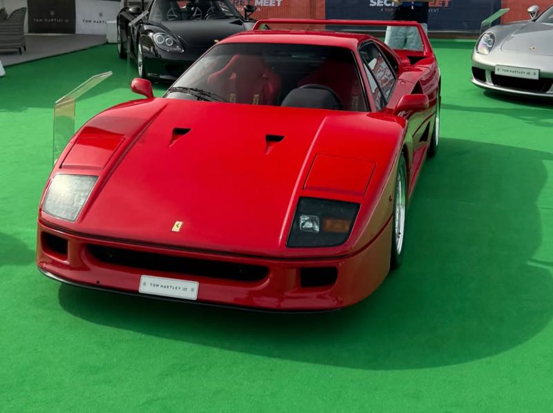 Ferrari F40 (1987) spotted in Milton Keynes, United Kingdom