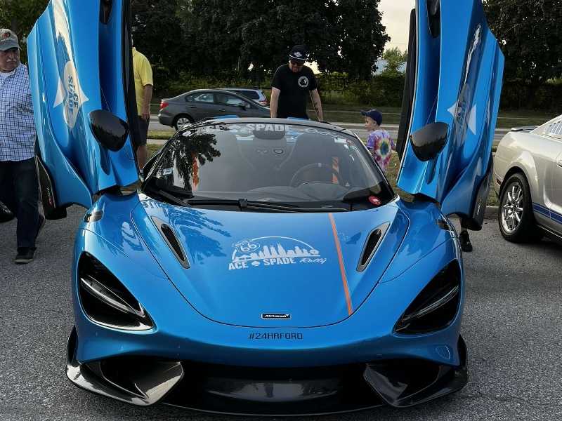 McLaren 720S spotted in Mississauga