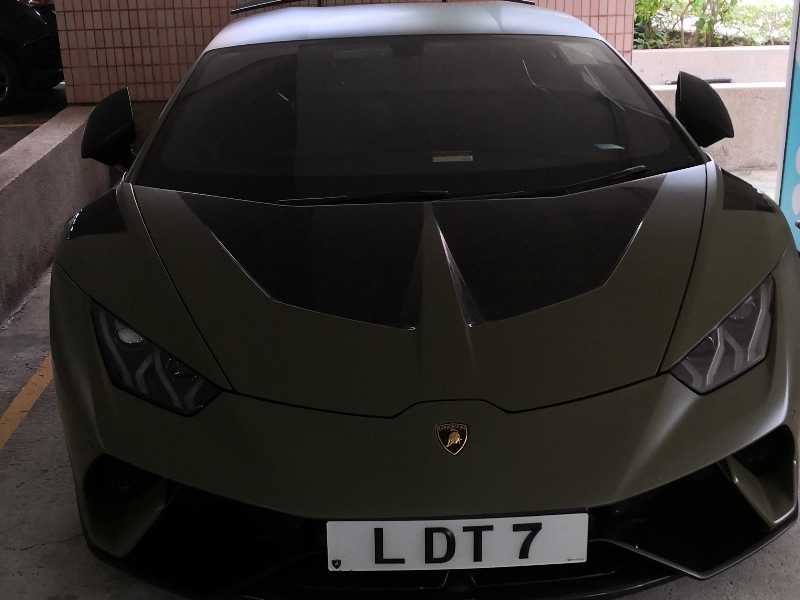 Lamborghini Huracán spotted in Tuen Mun