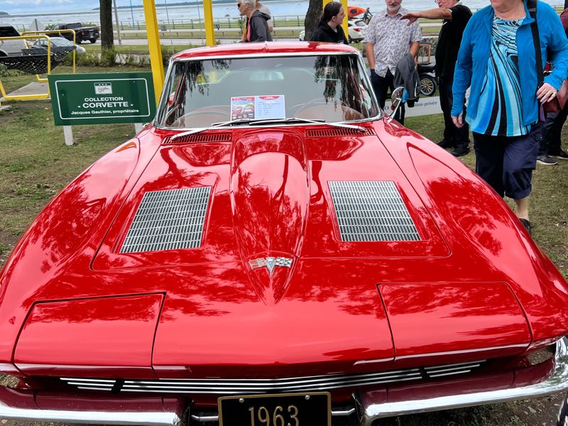 Chevrolet Corvette spotted in Rimouski
