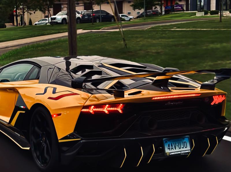 Lamborghini Aventador (2021) spotted in Cromwell, United States