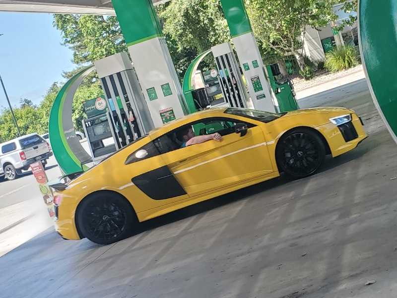 Audi R8 spotted in Hamilton