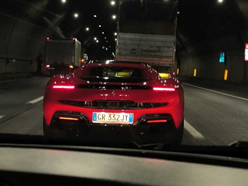 McLaren 720S spotted in Rome