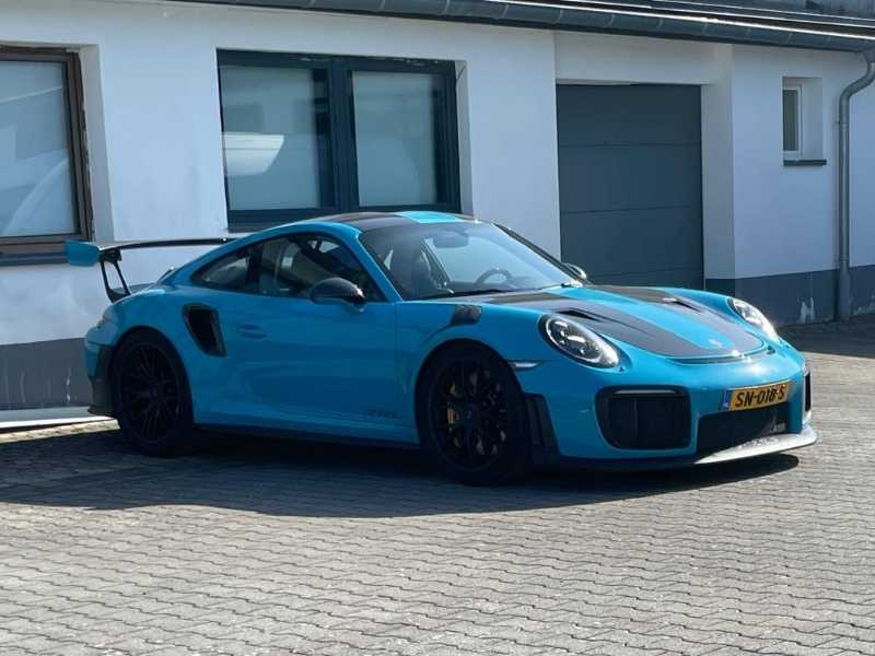 Porsche 911 GT2 RS (2018) spotted in Nürburg, Germany
