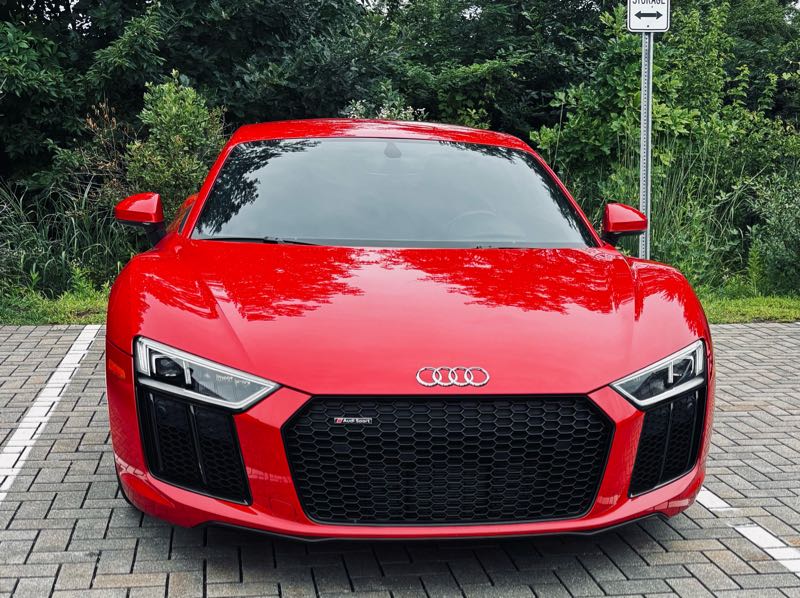 Audi R8 spotted in Hartford