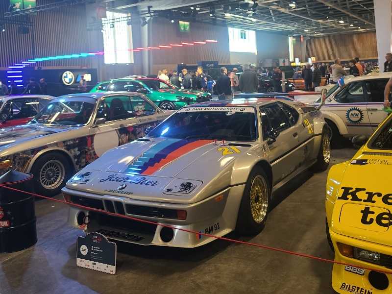 BMW M1 spotted in Paris