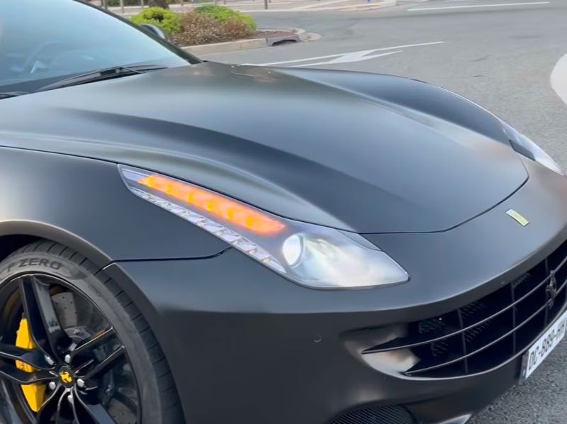 Ferrari FF (2011) spotted in Fréjus, France