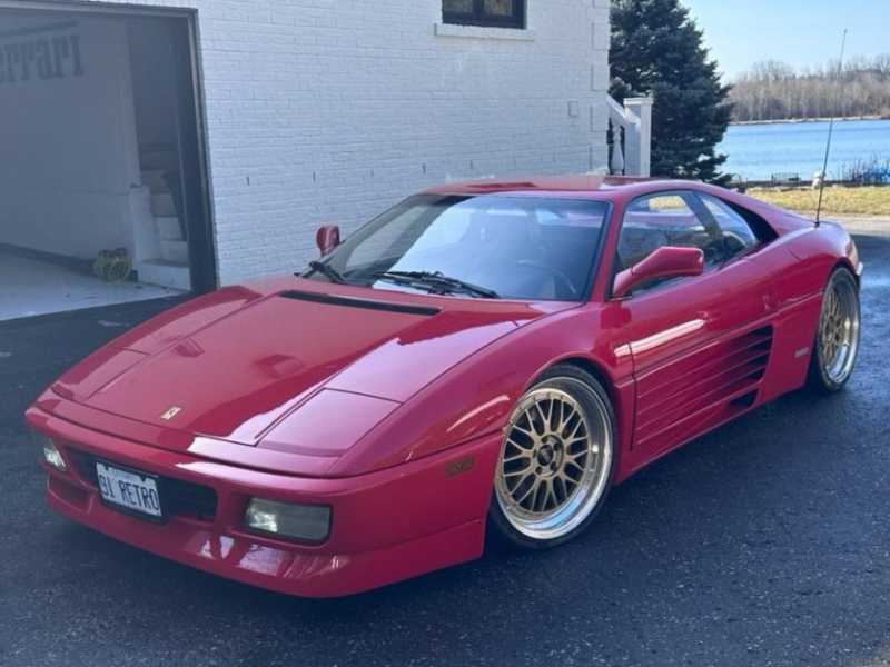 Ferrari Testarossa spotted in Ostend
