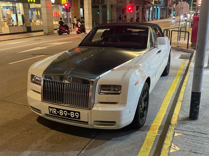 Rolls-Royce Phantom spotted in Macau