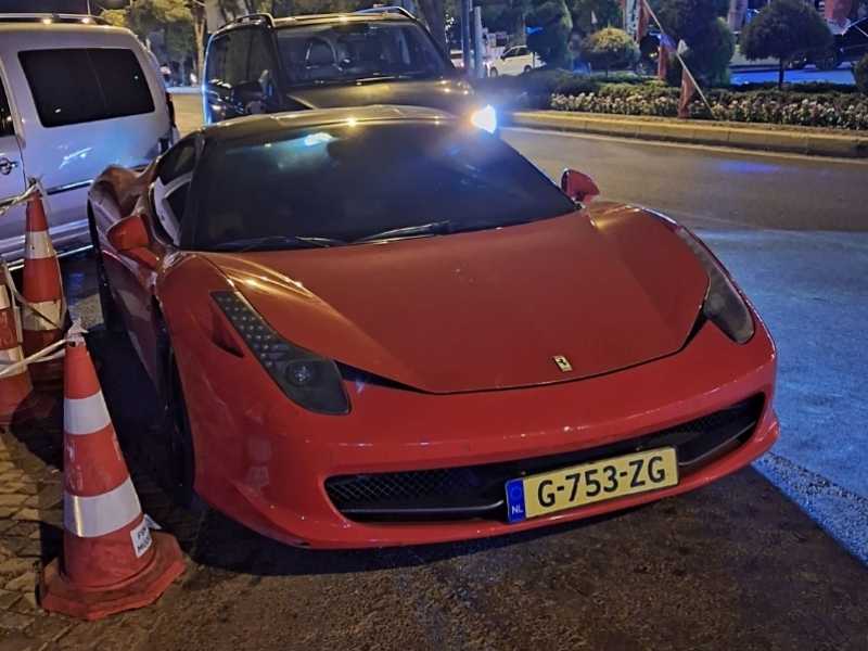 Ferrari 458 Italia spotted in Çeşme