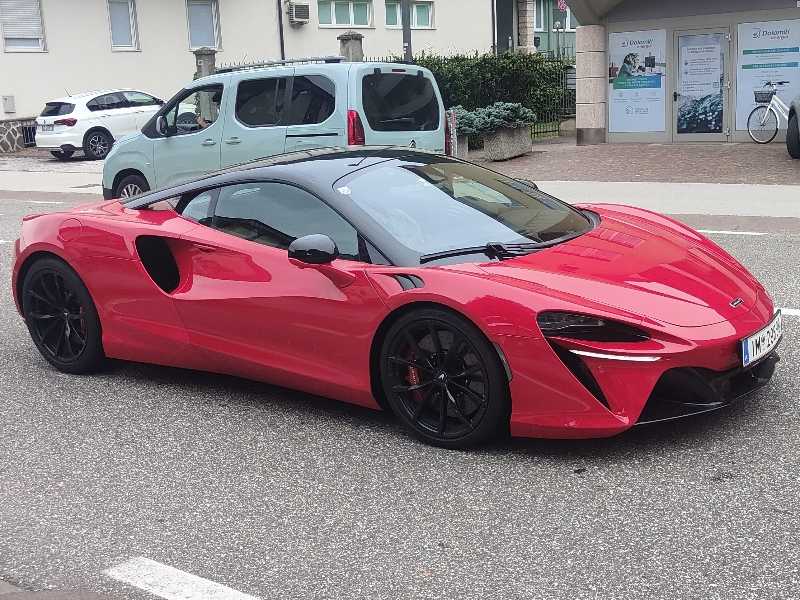 McLaren Artura spotted in Trento