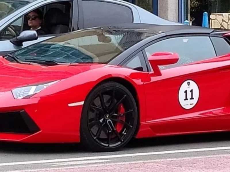 Lamborghini Aventador (2011) spotted in Benidorm, Spain