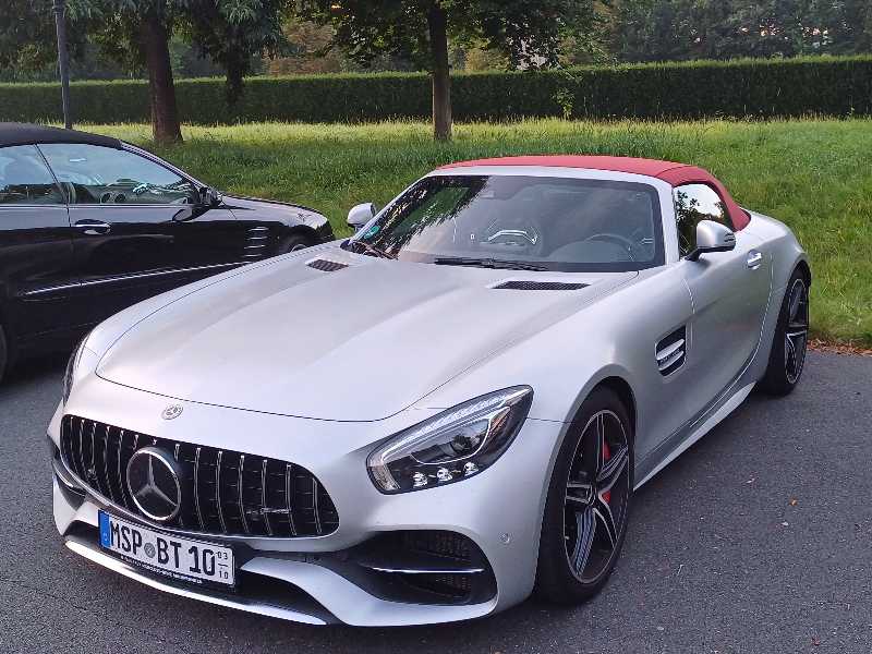 Mercedes-Benz AMG GT Roadster spotted in Paderborn