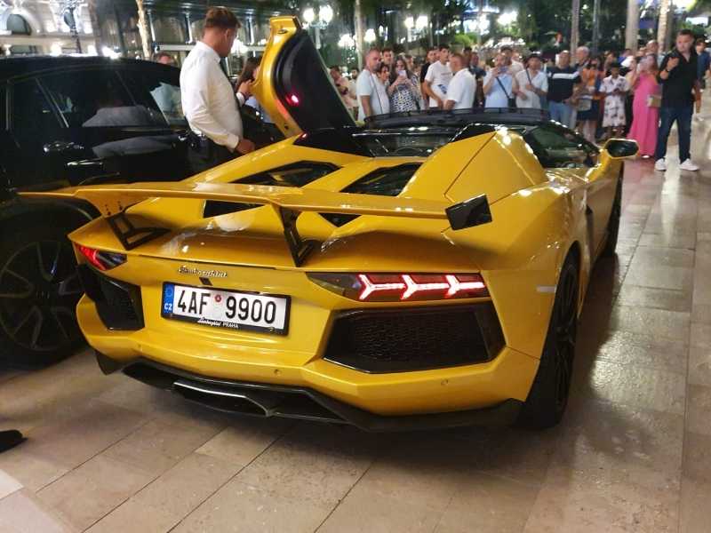 Lamborghini Aventador spotted in Chemnitz