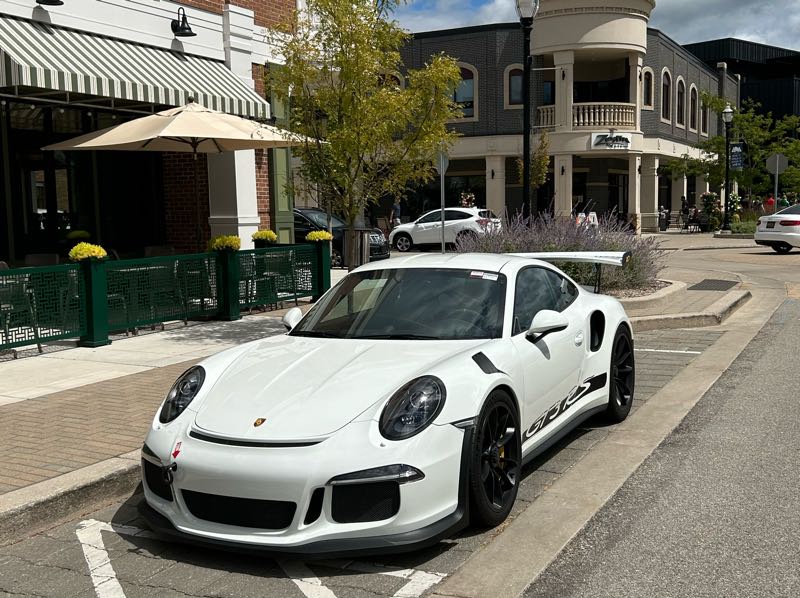 Porsche 911 GT3 RS spotted in Ontonagon