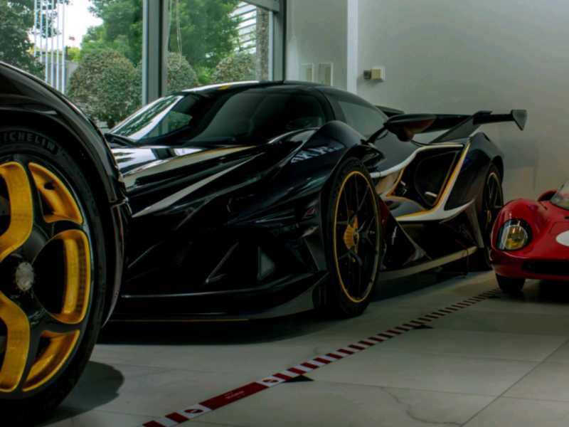 McLaren P1 spotted in Johnstown
