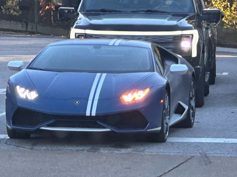 Lamborghini Huracán spotted in Memphis