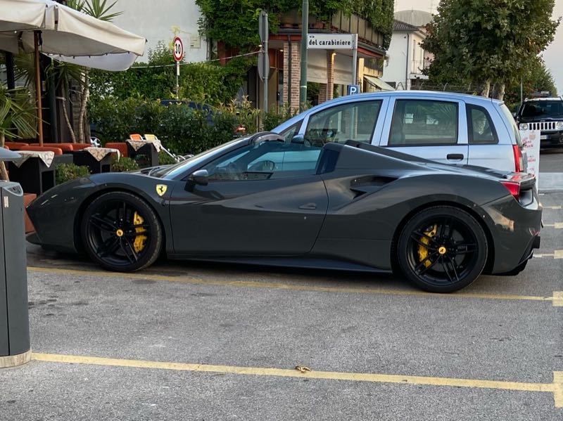 Ferrari 488 Spider spotted in Mestre