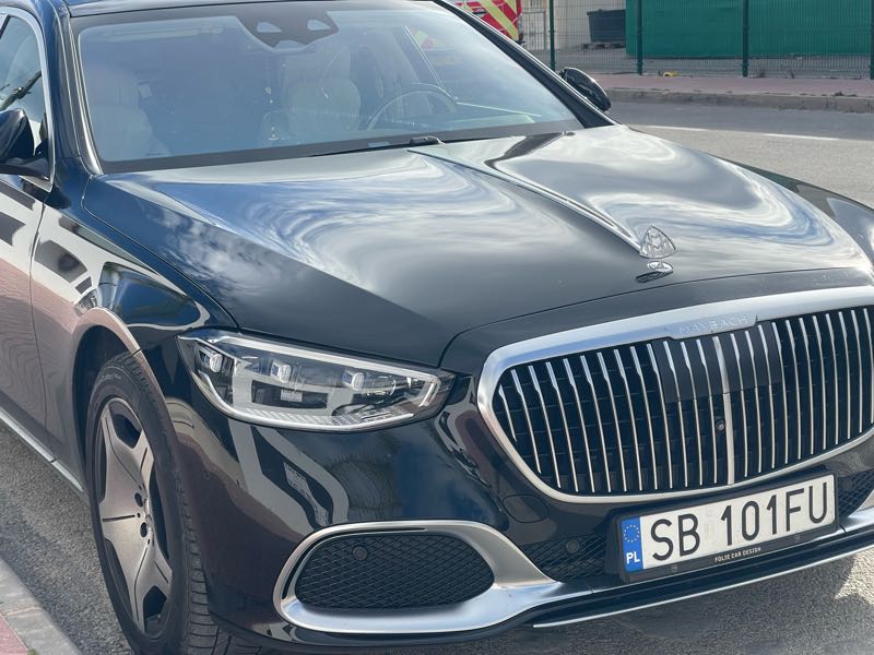 Mercedes-Benz Maybach S-Class spotted in Torrevieja