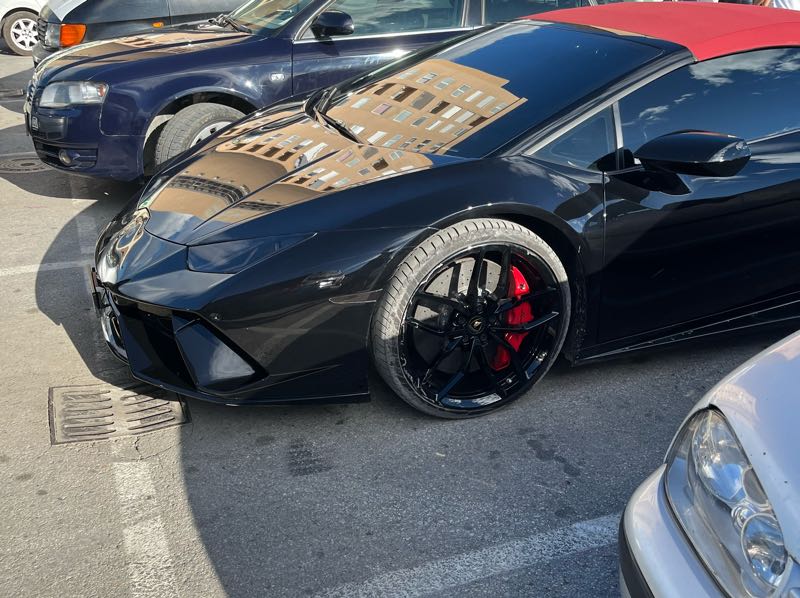 Lamborghini Huracán spotted in Ferizaj