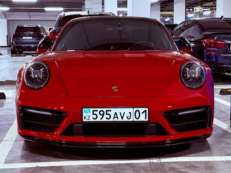 Porsche 911 Turbo S spotted in Astana