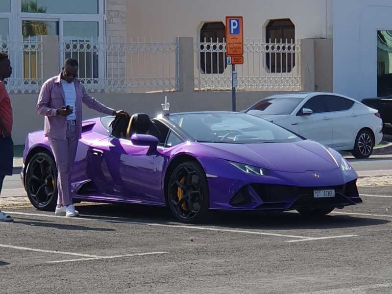 Lamborghini Huracán EVO Spyder (2021) spotted in Dubai, United Arab Emirates