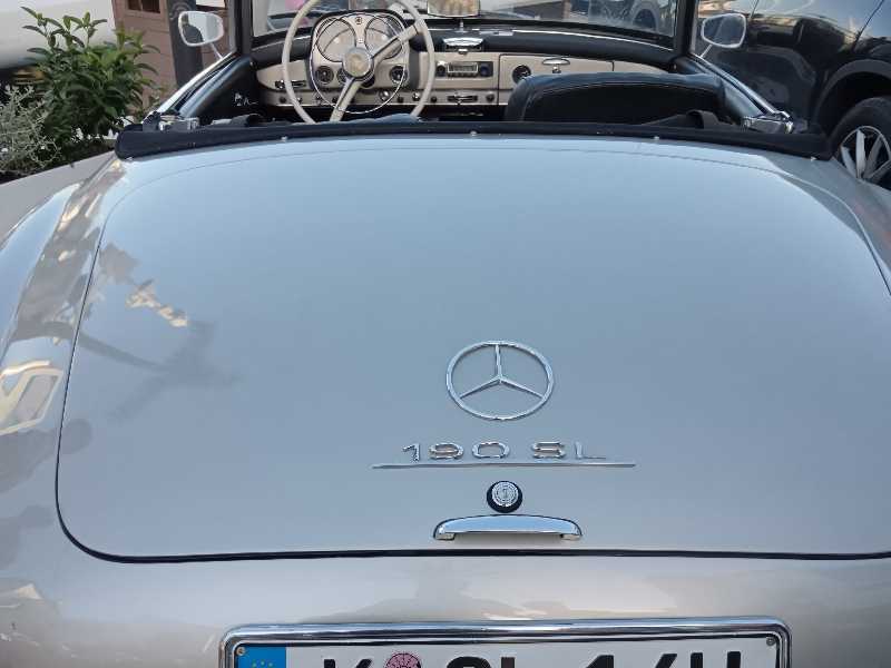 Mercedes-Benz 190 SL spotted in Marbella
