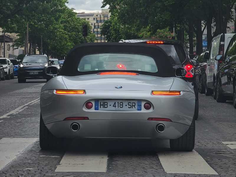 BMW Z8 spotted in Paris